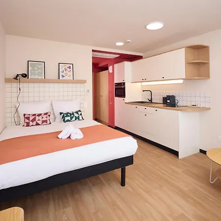 Hife 3* Vélizy-Villacoublay